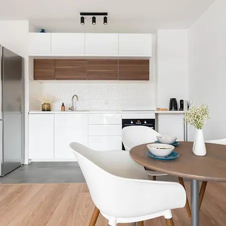 Kato 3 Stawy - Free Parking - Self Check-in Apartment